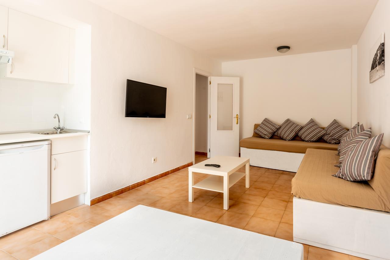 Neighbours Apartments Magaluf  Bagian luar foto