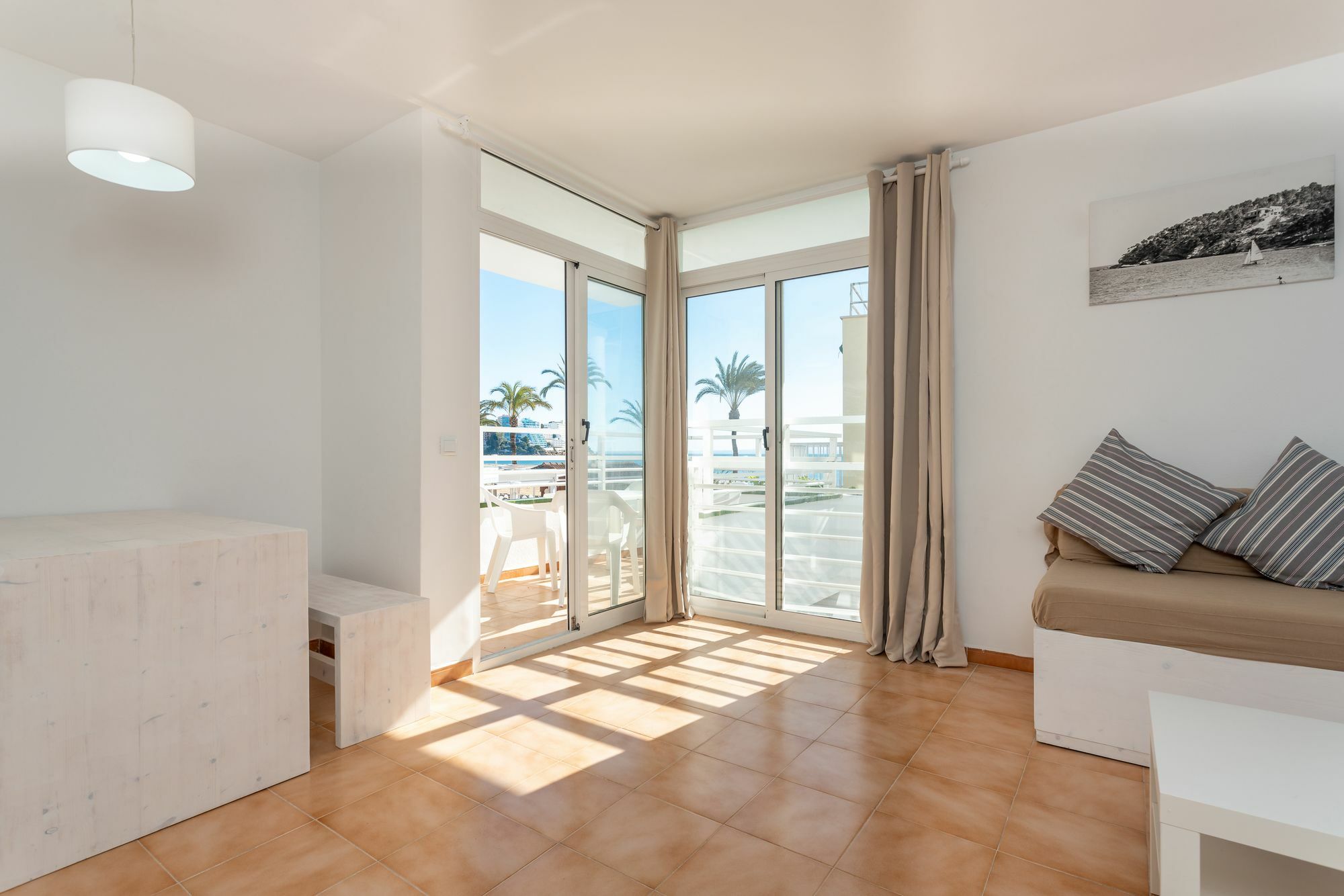 Neighbours Apartments Magaluf  Bagian luar foto
