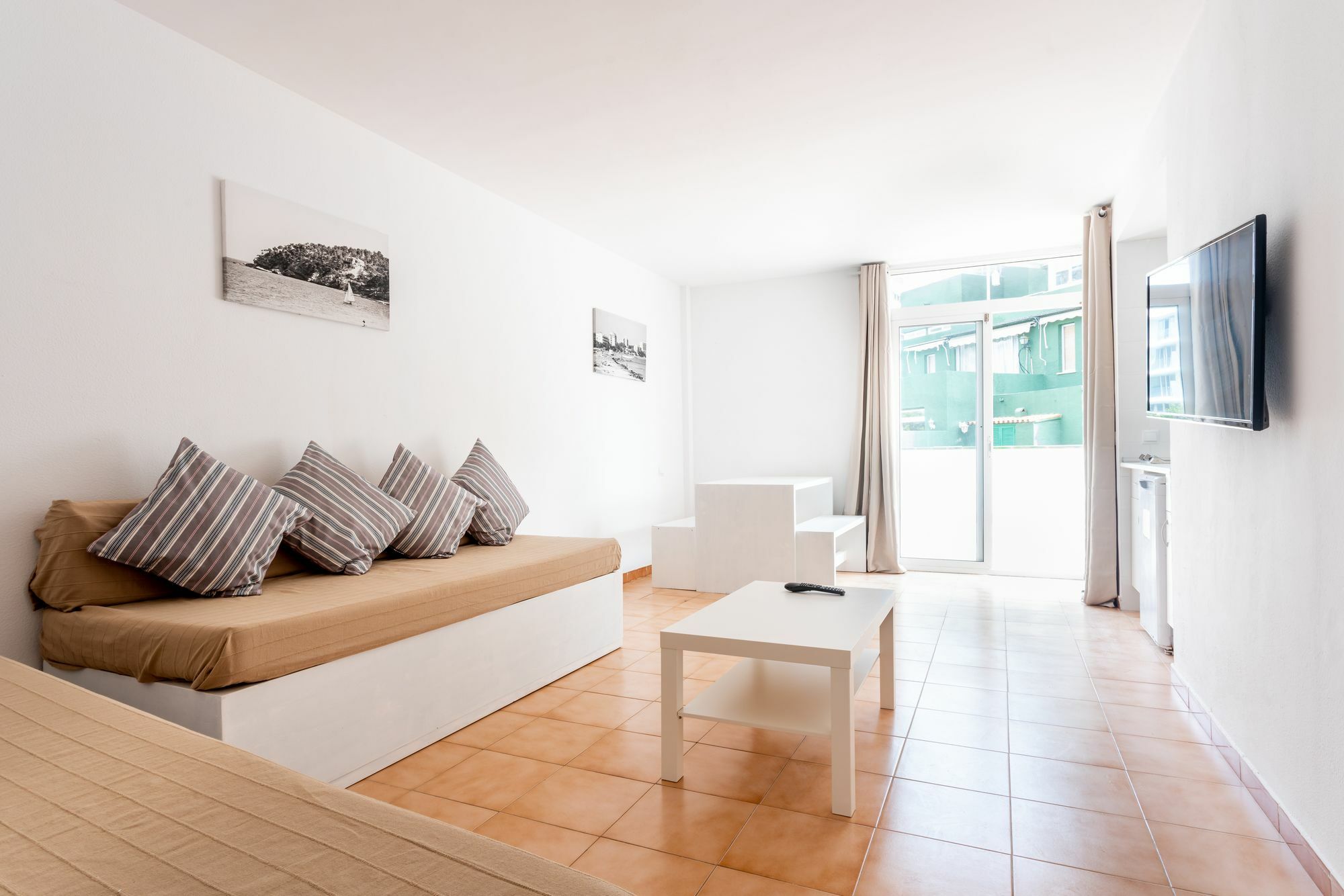 Neighbours Apartments Magaluf  Bagian luar foto