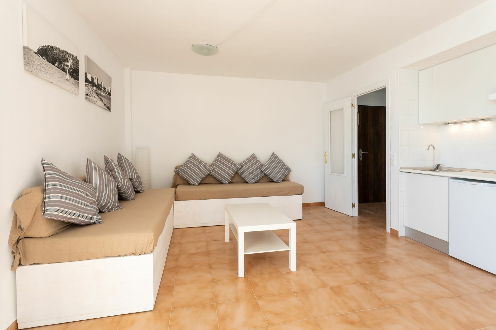 Neighbours Apartments Magaluf  Bagian luar foto